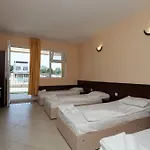 Hotel вс морски дюни *